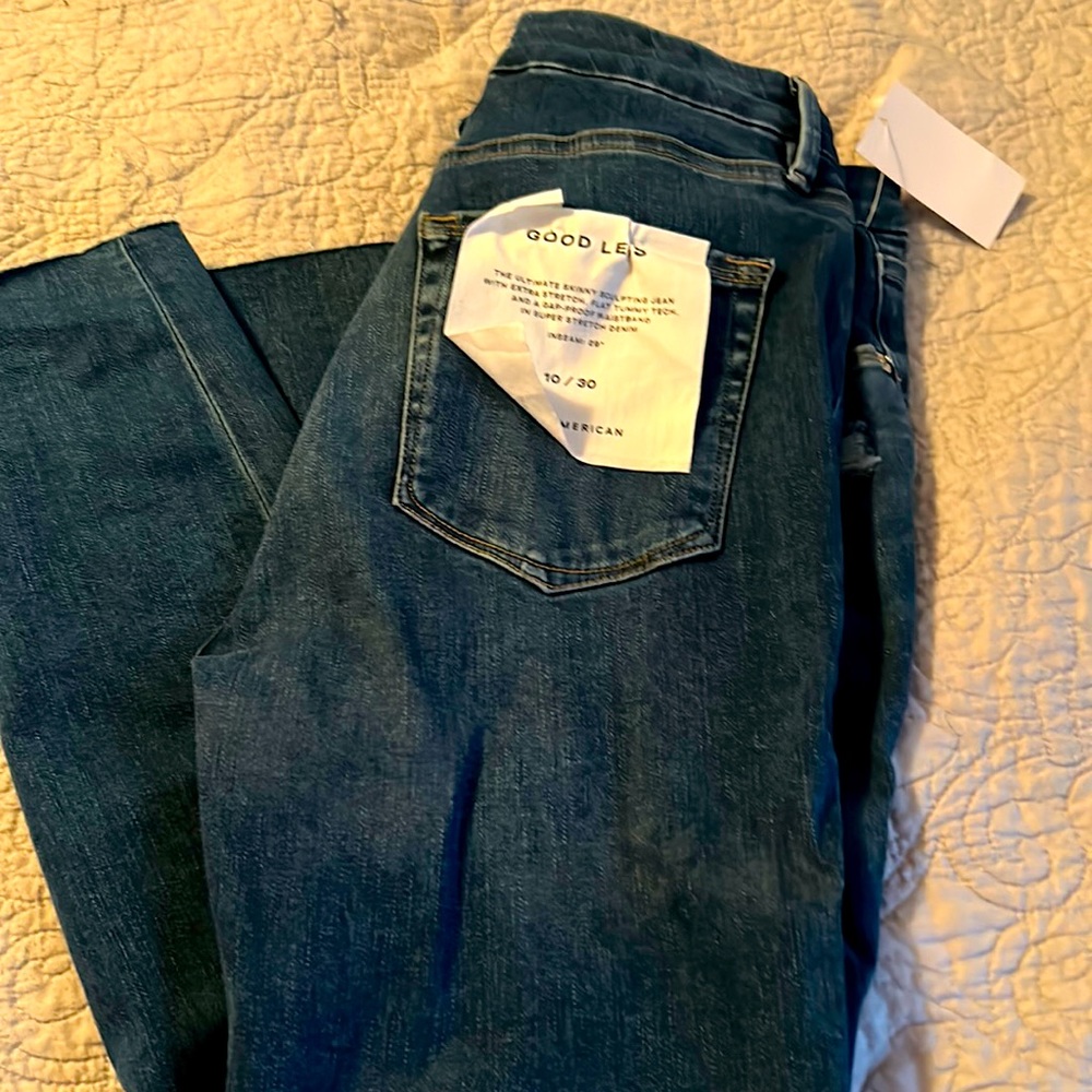 NWT. Good American 10 skinny jeans
